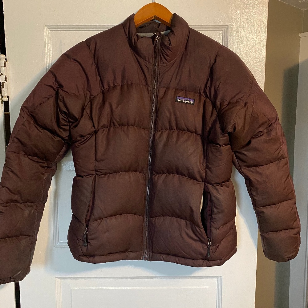 Patagonia Puffer Coat - women's small